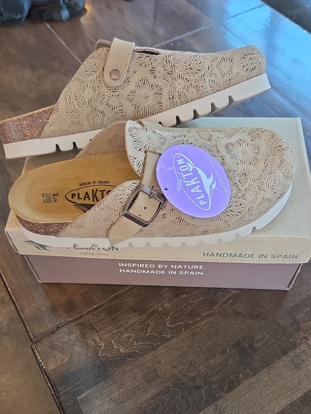 Plakton Size 9 Women's Tan Suede Slip-On Clog NEW